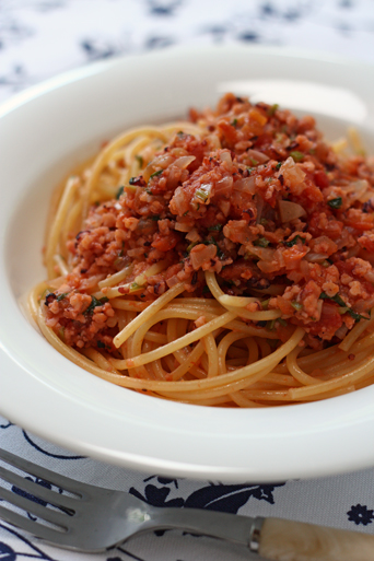 タコミンチのトマトスパゲッティ